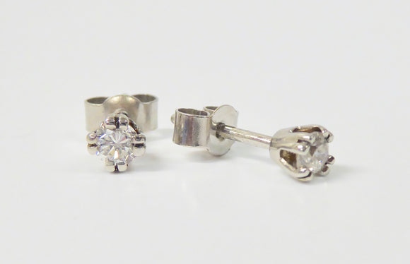 PLATINUM & DIAMOND EARRINGS