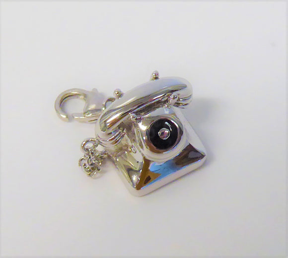 ROYAL LONDON SILVER PHONE CHARM