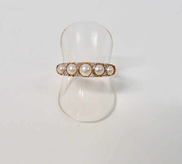 LUKE STOCKLEY 9CT GOLD  PEARL & DIAMOND RING