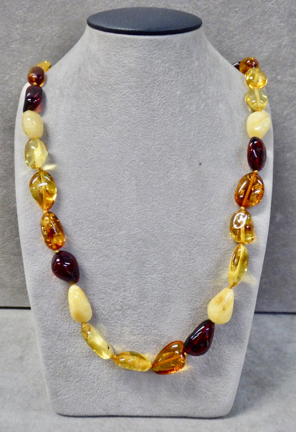 AMBER OVAL GRADUATED MULTI COLOURED BEAD NECKLACE 18