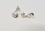 9CT WHITE GOLD & DIAMOND EARRINGS