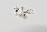 9CT WHITE GOLD & DIAMOND EARRINGS