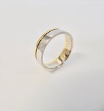 18CT GOLD DIAMOND RING