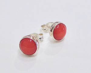 BRAVE SILVER BAMBOO CORAL ROUND PLAIN EDGE STUD EARRINGS 8MM